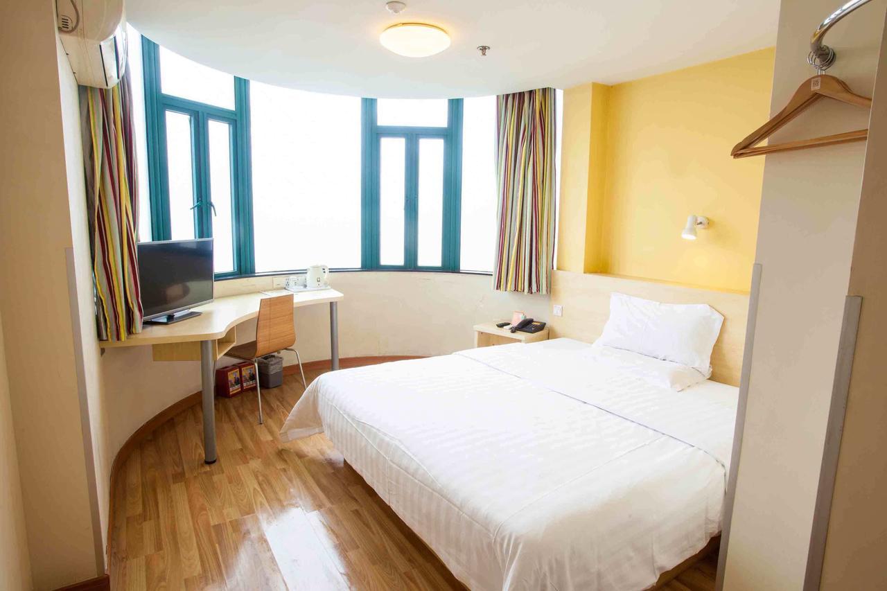 7Days Inn Wuhan Airport Panlong City Dış mekan fotoğraf