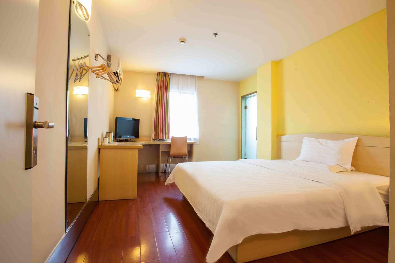7Days Inn Wuhan Airport Panlong City Dış mekan fotoğraf
