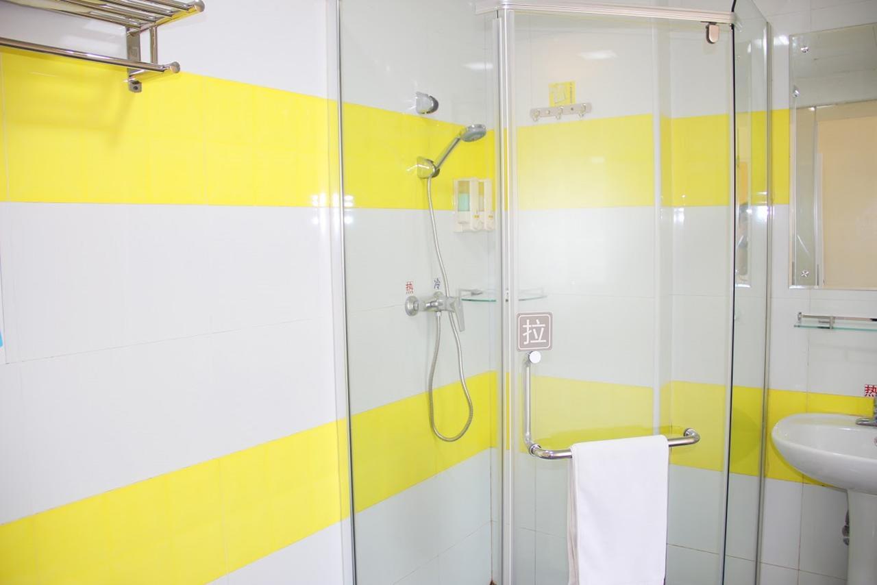 7Days Inn Wuhan Airport Panlong City Dış mekan fotoğraf